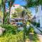 Sea Breeze Resort