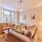 Modern Luxury 2-bedroom Oasis In Heart Of Whitley