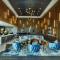 Stunning Westgate CozySuites by stadium with pool 12