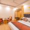 Super Hotel by Perfectstayz Mall Road