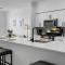TWO Glendale CozySuites with Pool & Jacuzzi 02&09 - غليندال