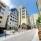 Stylish 2BR Apartment steps to the Promenade