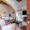 Stone Court Boutique Studios