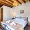 Stone Court Boutique Studios