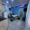 Cool Blue Interior SELF CHECK IN - 埃里温