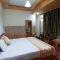 CS Shhandella Hotel