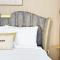HiGuests - Tranquil Luxury 1BR Apt in the Heart of the City - Dubaj