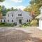 Perfectly private location w deeded beach access