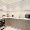 HiGuests - Tranquil Luxury 1BR Apt in the Heart of the City - Dubaj