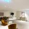 HiGuests - Tranquil Luxury 1BR Apt in the Heart of the City - Dubaj