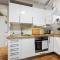 New! Modern City Apt: Central w/ Private Entrence - 卑尔根