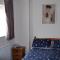 Cosy room with 3 bed spaces in a friendly bungalow - Bletchley