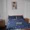 Cosy room with 3 bed spaces in a friendly bungalow - Bletchley