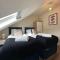 Central Cambridge Apartments by Tas