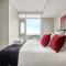 PRIME Downtown 34th FL - Near Stampede, Casino, Bars! FREE Banff Pass, Parking, Wine!