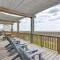 The Modern Surfside - A Waterfront Oasis with Deck - Surfside Beach