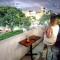 Hermoso Departamento con Balcon al Obelisco I