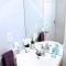 Pristine Harbour View Towers Exec Suite Coffee Parking