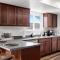 Rancho Vino- two master bedrooms - باسو روبلز