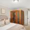@ Marbella Lane - Alpaca Farm House Pool