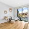 Spacious Urban Oasis in Throsby Canberra