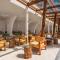 OBLU SELECT Sangeli - Premium All Inclusive with Free Transfers - Északi-Malé-korallzátony