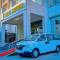 Jees Hotel