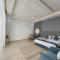 R61 Sunrise Chalet