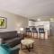 Days Inn by Wyndham Cocoa Beach Port Canaveral