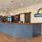 Days Inn & Suites by Wyndham Lancaster Amish Country - Lancaster