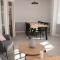Nest 382
