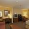 Holiday Inn Express & Suites - Laredo-Event Center Area by IHG