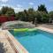 Maison 3 ch avec accès piscine chauffée couverte