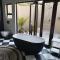 Lira Boutique Lodge - Thohoyandou