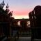 King bed, sunset deck, firepit, beach access, pet friendly