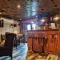 The Pub - Unique & Authentic Experience - Free Parking!, 5 minutes from Airbus and The Mall Cribbs