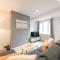 Modern 2-Bedroom House Near Leeds Centre, Ideal for Contractors & Long Stays - NordStay