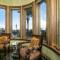 Luxurious Oceanfront Estate 5 Bedroom along the Hillsboro Inlet with Private Beach Ocean and Lighthouse Views - بومبانو بيتش