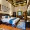 Yangshuo Ancient Garden Boutique Hotel-Free pick up from Airport or TS over 3 nights