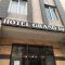 Hotel Grand In Near Vaishali Metro Station