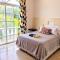 Castillo Playacar Fase 1 9br 3Kitchen Pool walk to Beach 5th Ave 25max - 普拉亚卡门