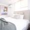 Spacious Seaside Oasis on Dicky Beach