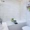The Hive, Central Ludlow, Free Parking, Boutique Hotel Style