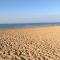 Seaview flat just 70m from the sea