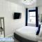OCEAN ESCAPE 200m From the Sea, High Spec Town Centre Entire Flat, 3 Bedrooms, TVs All Rooms