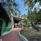 Sugarloaf Beach House & Surf Lodge