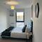 Superb New Build City Centre Flat and Gym
