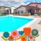 CASA PERGOLA 1 - Elegante Appartamento per 6 persone - fronte piscina, parcheggio