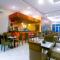 Front One Hotel Purwodadi