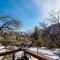 Hygge Haus Sequoia - Large Private Cabin w Views - Ponderosa